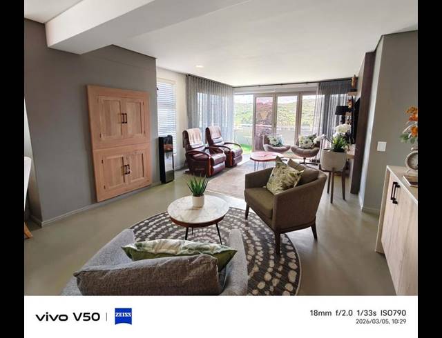 2 BEDROOM APARTMENT FOR SALE IN ISLAND VIEW